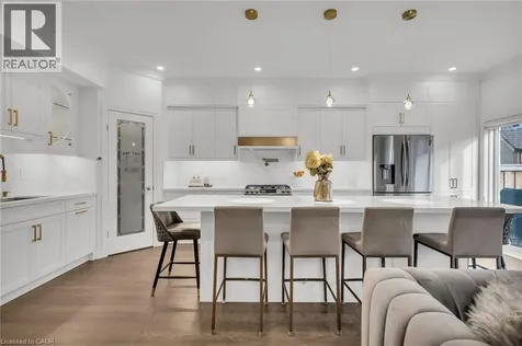 122 Shoreview Place Stoney Creek ON L8E 0J4