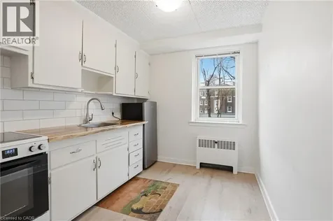 4 Robinson Street Hamilton ON L8P 1Y5
