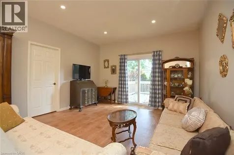 157 Silverbirch Boulevard Hamilton ON L0R 1W0