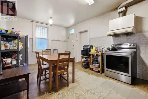 189 Preston Street Ottawa ON K1R 7P8