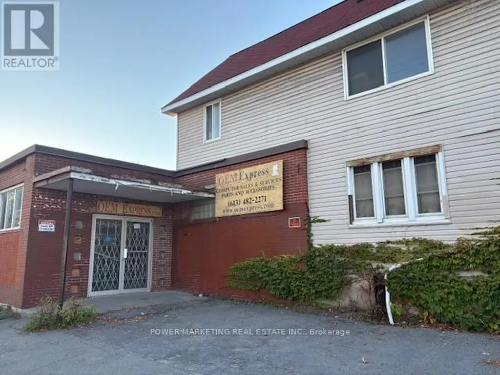 566 Bay Street Ottawa ON K1R 6B9