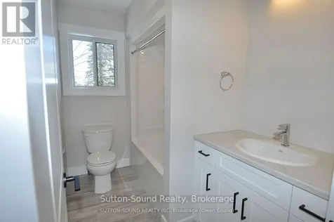 622 8th Street West Owen Sound ON N4K 5N3