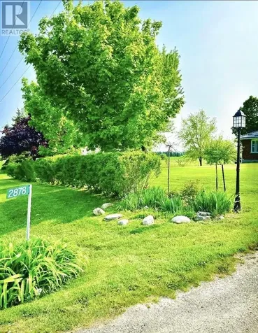 2878 10th Sideroad Bradford West Gwillimbury ON L3Z 2L3