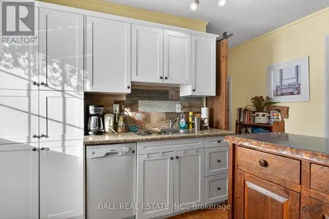1132 Tara Road Selwyn ON K9J 6X2