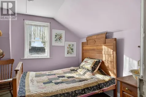 1132 Tara Road Selwyn ON K9J 6X2