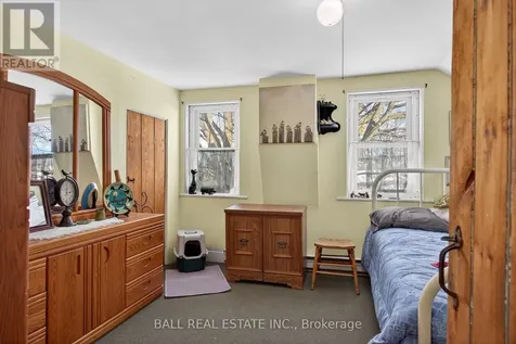 1132 Tara Road Selwyn ON K9J 6X2