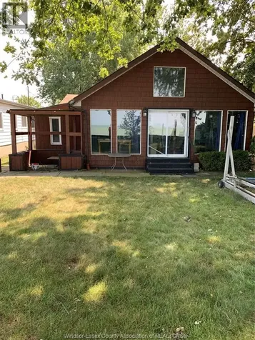 13648 Riverside Drive East Tecumseh ON N8N 2M8