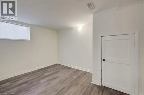 125 Margaret Avenue Kitchener ON N2H 4H7