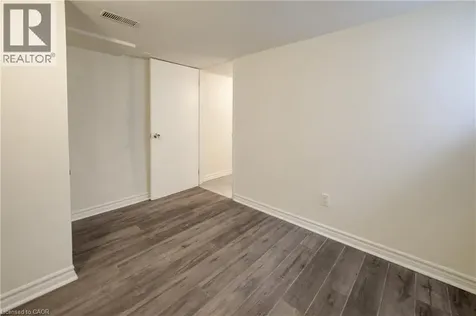 125 Margaret Avenue Kitchener ON N2H 4H7