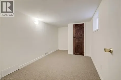125 Margaret Avenue Kitchener ON N2H 4H7