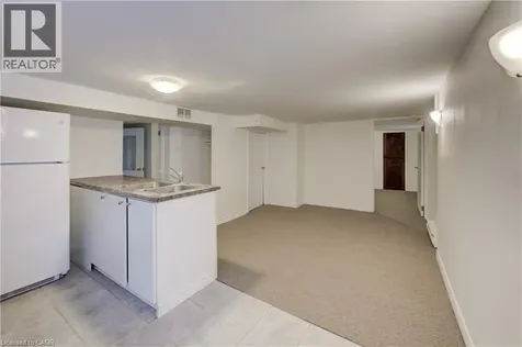 125 Margaret Avenue Kitchener ON N2H 4H7
