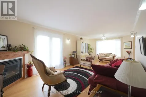 2135 Pitt Street Cornwall ON K6K 1A1