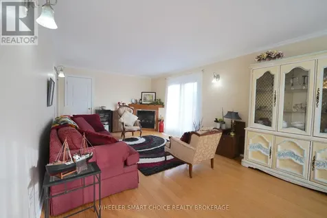 2135 Pitt Street Cornwall ON K6K 1A1