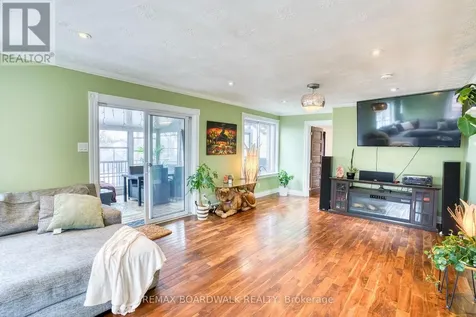 27 Allan Street Carleton Place ON K7C 1T1