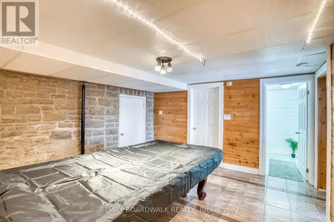 27 Allan Street Carleton Place ON K7C 1T1