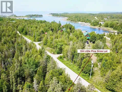 104 Little Pine Drive Northern Bruce Peninsula ON N0H 1W0