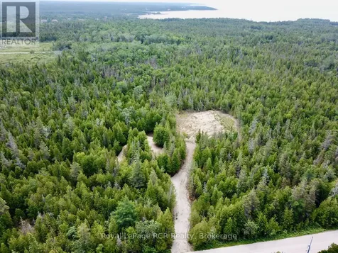 104 Little Pine Drive Northern Bruce Peninsula ON N0H 1W0