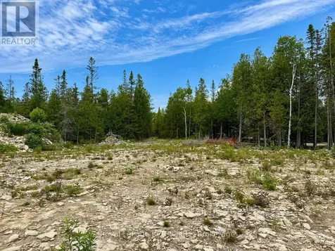 104 Little Pine Drive Northern Bruce Peninsula ON N0H 1W0
