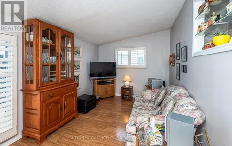 36 Weeping Willow Drive Innisfil ON L9S 1P1