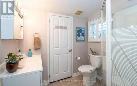 36 Weeping Willow Drive Innisfil ON L9S 1P1