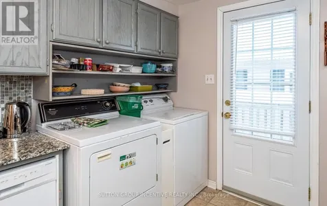 36 Weeping Willow Drive Innisfil ON L9S 1P1