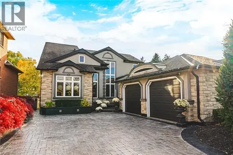 712 Highvalley Road Ancaster ON L9R 4E9