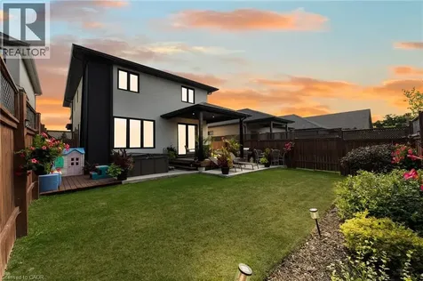 14 Willowbrook Drive Welland ON L3C 0G1