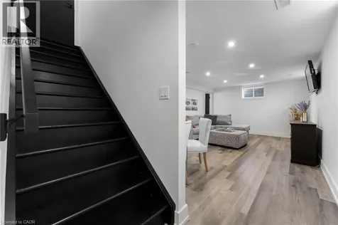 14 Willowbrook Drive Welland ON L3C 0G1