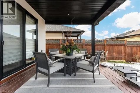 14 Willowbrook Drive Welland ON L3C 0G1