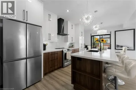 14 Willowbrook Drive Welland ON L3C 0G1