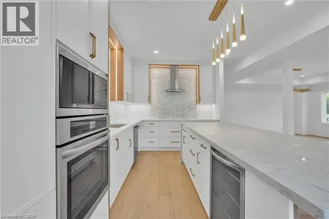 382 Southcote Road Ancaster ON L9G 2W3