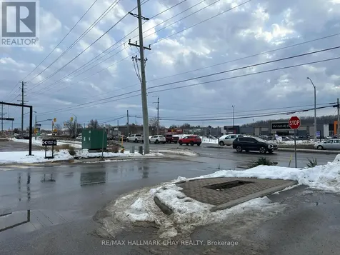 9281 93 Highway Midland ON L4R 4K4