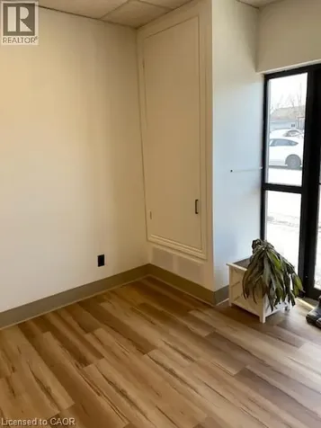 120 Parkdale Avenue North Hamilton ON L8H 5W9