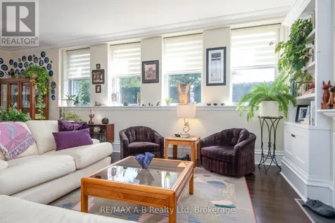 189 Elizabeth Street St. Marys ON N4X 0B5