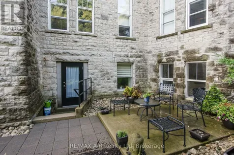 189 Elizabeth Street St. Marys ON N4X 0B5