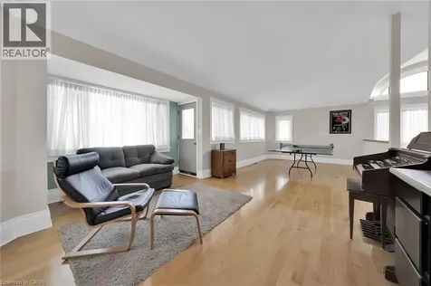 550 Beach Boulevard Hamilton ON L8H 6X3