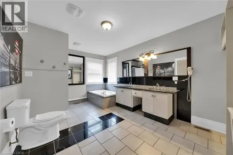550 Beach Boulevard Hamilton ON L8H 6X3