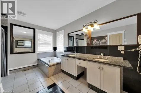 550 Beach Boulevard Hamilton ON L8H 6X3