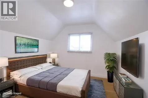 215 Walter Avenue South Hamilton ON L8K 3L3