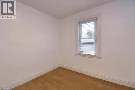 215 Walter Avenue South Hamilton ON L8K 3L3