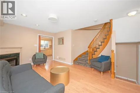 2189 Shorncliffe Boulevard Oakville ON L6M 3X2