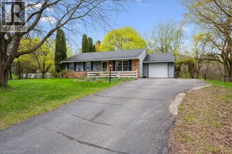 39 Bannockburn Road Kitchener ON N2R 1M1