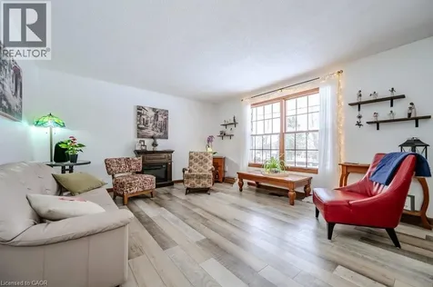 39 Bannockburn Road Kitchener ON N2R 1M1