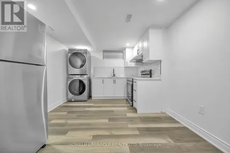 261 Country Hill Drive Kitchener ON N2E 2C1