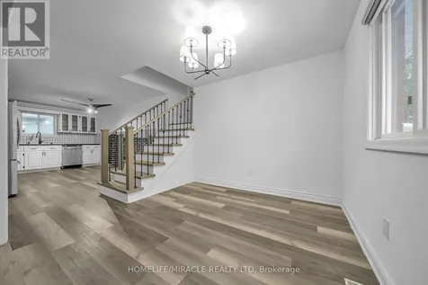 261 Country Hill Drive Kitchener ON N2E 2C1