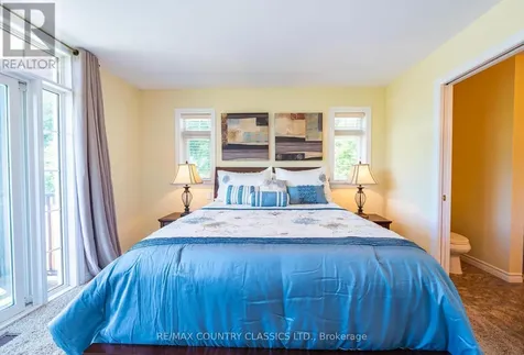 1579 Anstruther Lake Road North Kawartha ON K0L 1A0