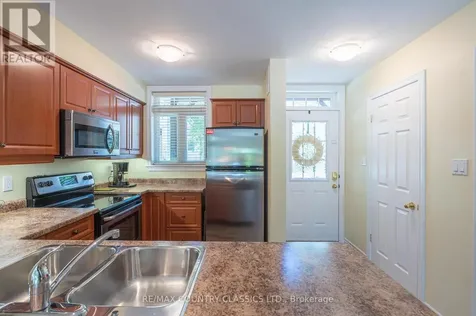 1579 Anstruther Lake Road North Kawartha ON K0L 1A0