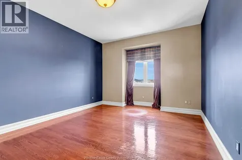 1585 Stoneybrook Crescent Windsor ON N9G 2Z4