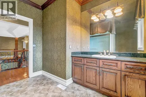 1585 Stoneybrook Crescent Windsor ON N9G 2Z4