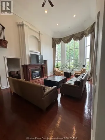 1585 Stoneybrook Crescent Windsor ON N9G 2Z4